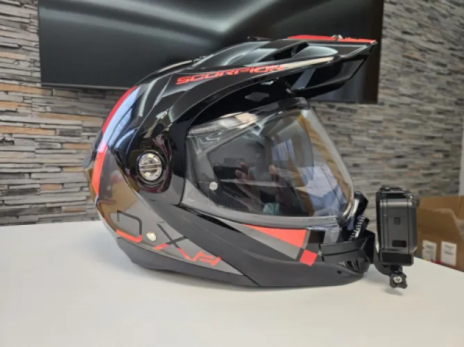 Стойка за GoPro монтирана на Scorpion helmets