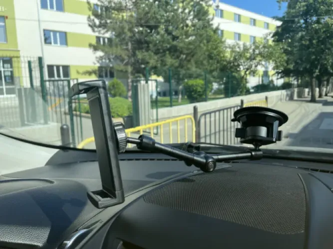 Алуминиева стойка за таблет/телефон с вакуумна вендуза и гъвкаво рамо – 360° въртене, за автомобили и дома