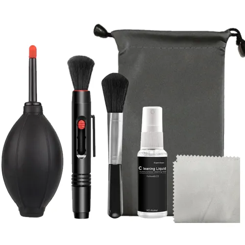 Комплект за почистване с 6 накрайника, включващ четки и почистваща течност.